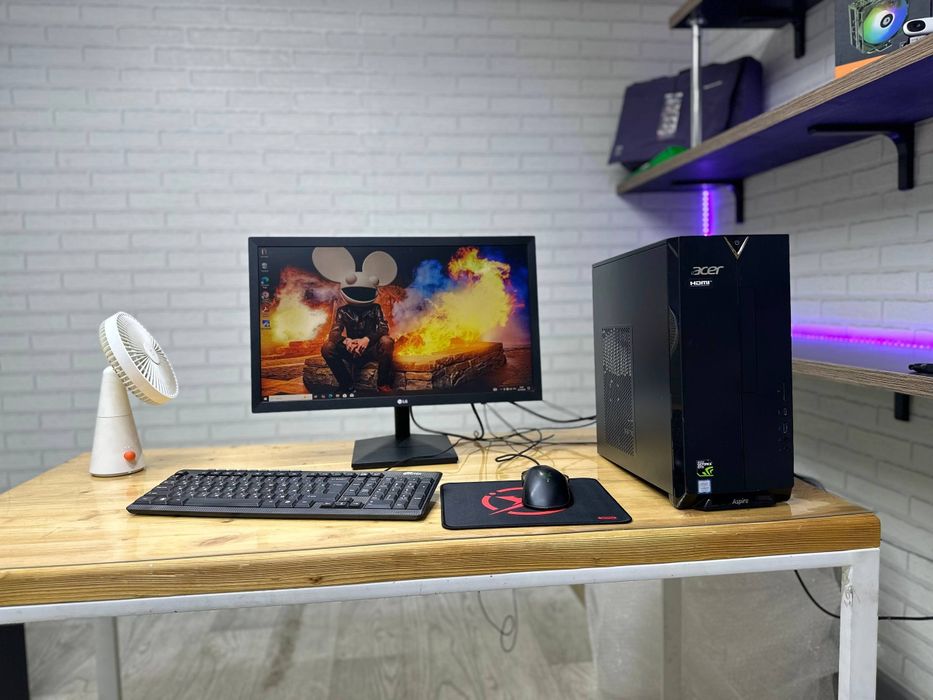 Игровой ПК Acer Aspire в полном комплекте