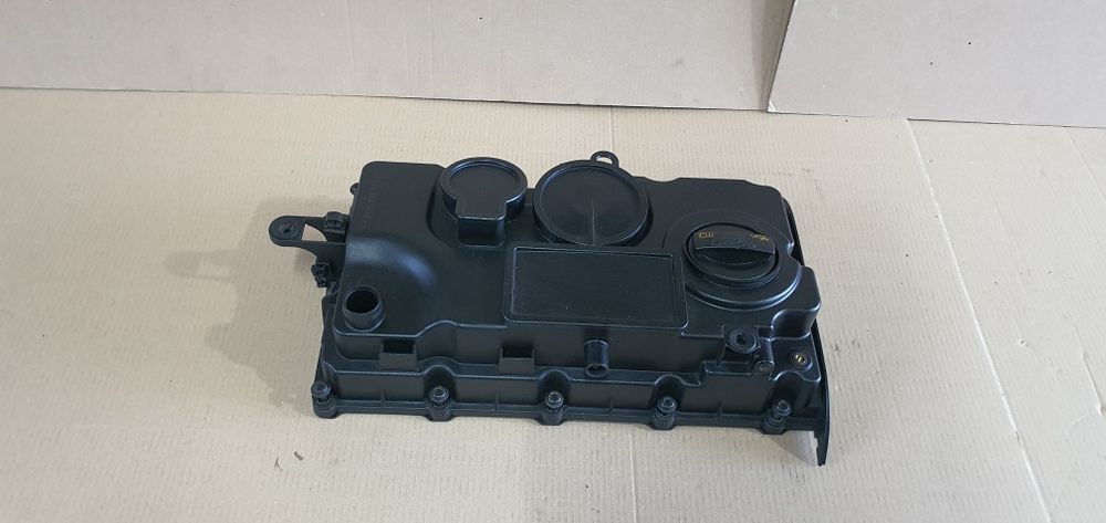 Capac culbutori motor 2.0 tdi BMR BMN BKD BKP passat b6 golf 5 skoda