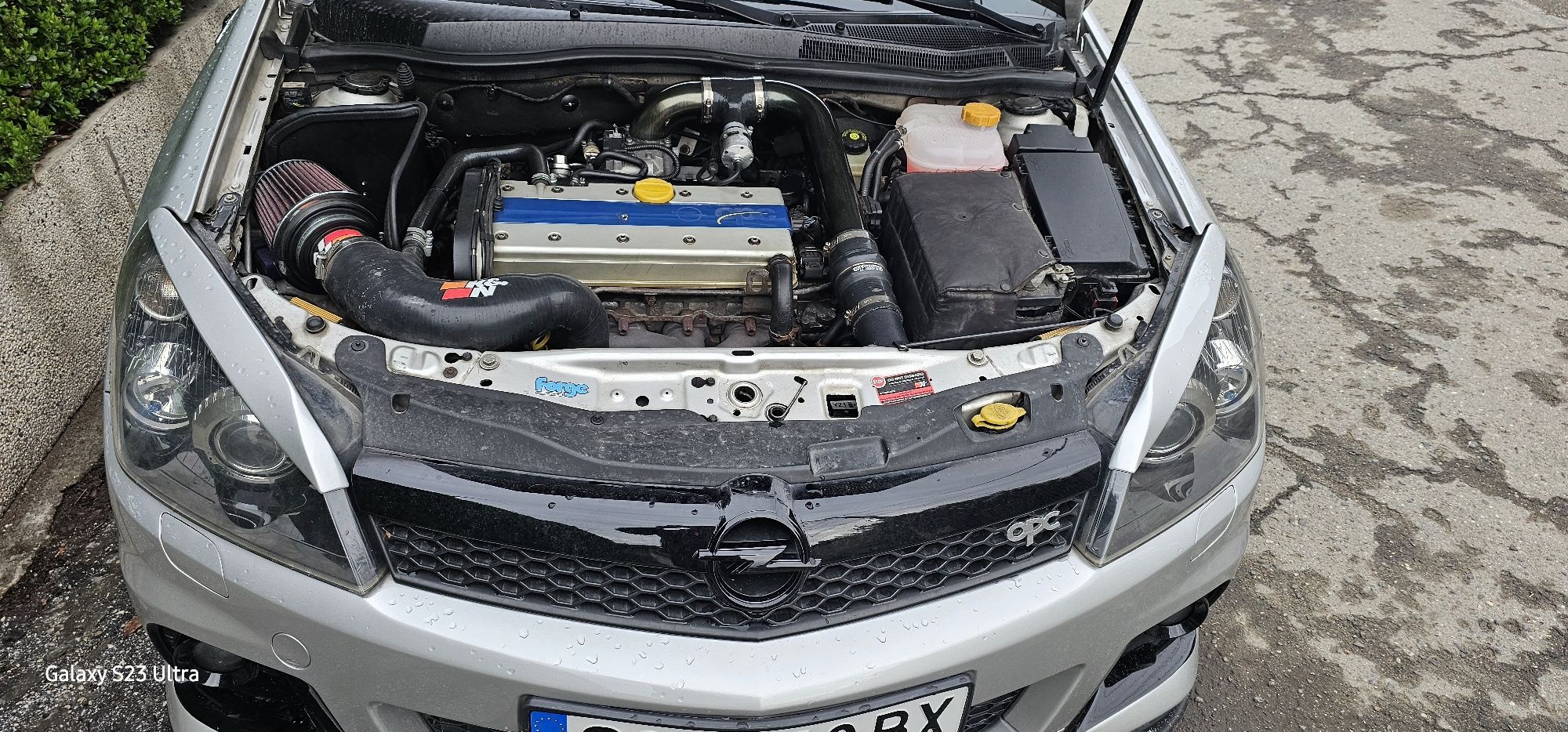 Продавам Астра 2.0 turbo opc