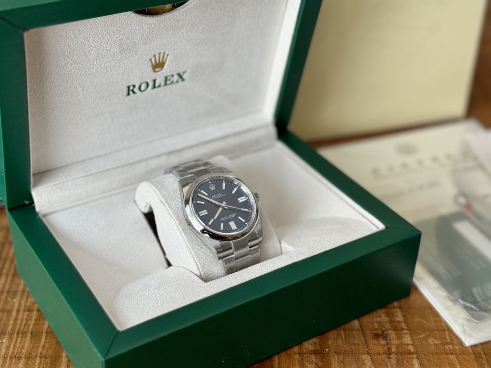 Часы Rolex Oyster Perpetual 41