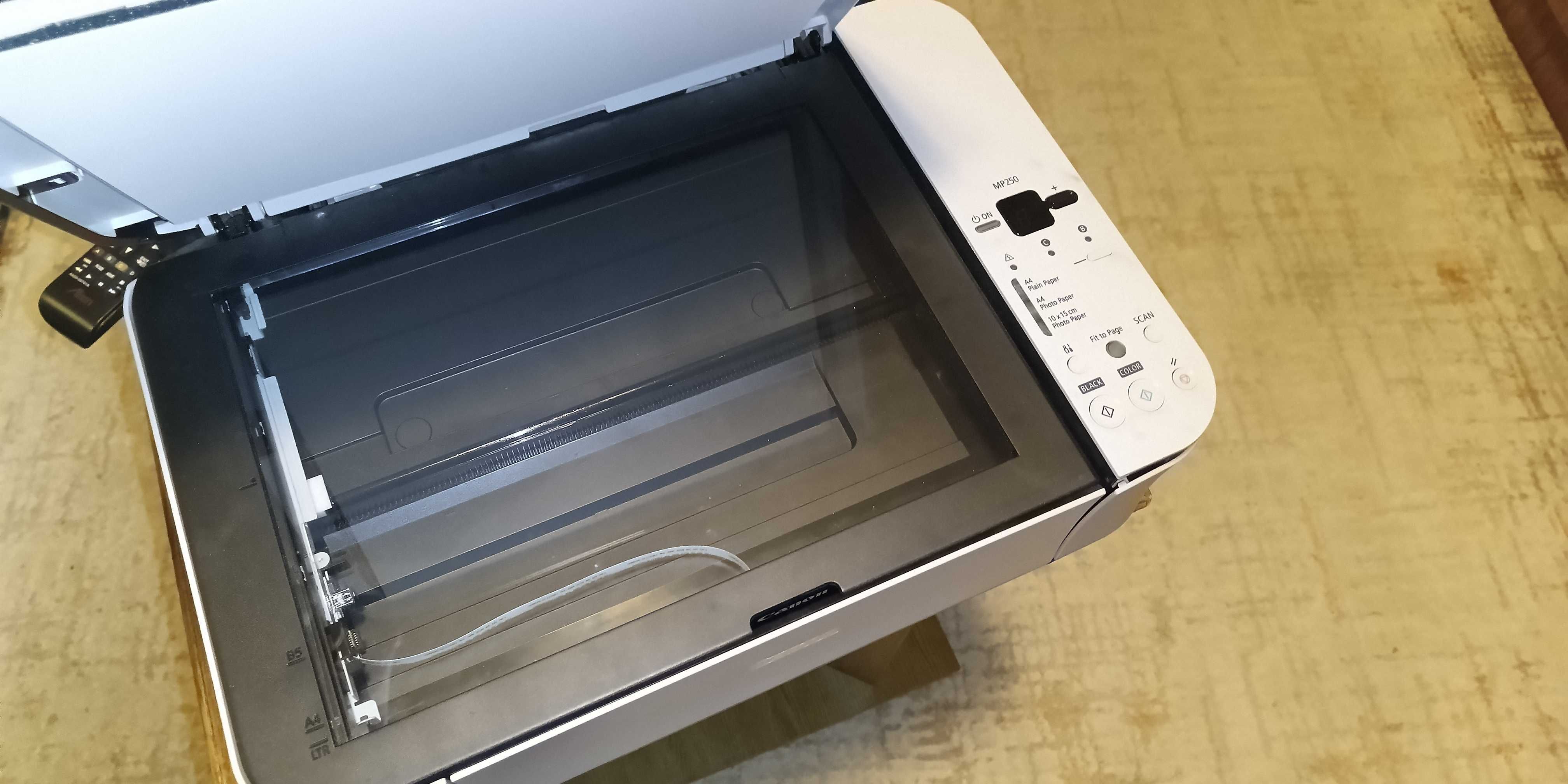 Imprimanta CANON Pixma MP250
