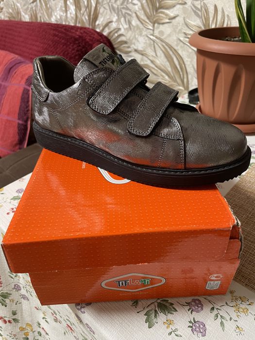 Продам туфли подростковые, 36 размер