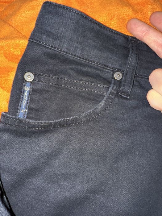 Blugi Armani Jeans