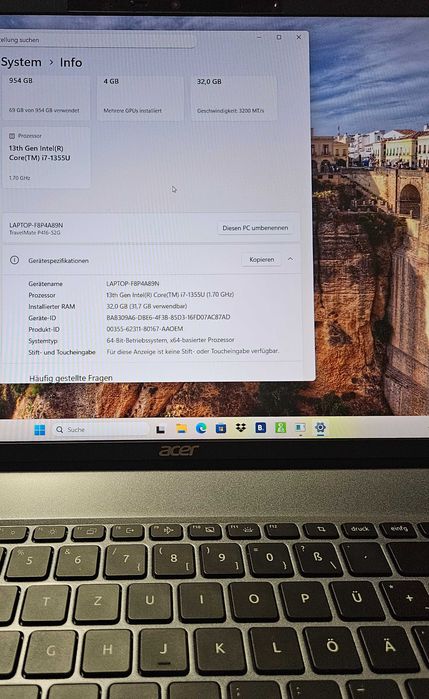 Vand propriul laptop Acer TravelMate P416.-52G!