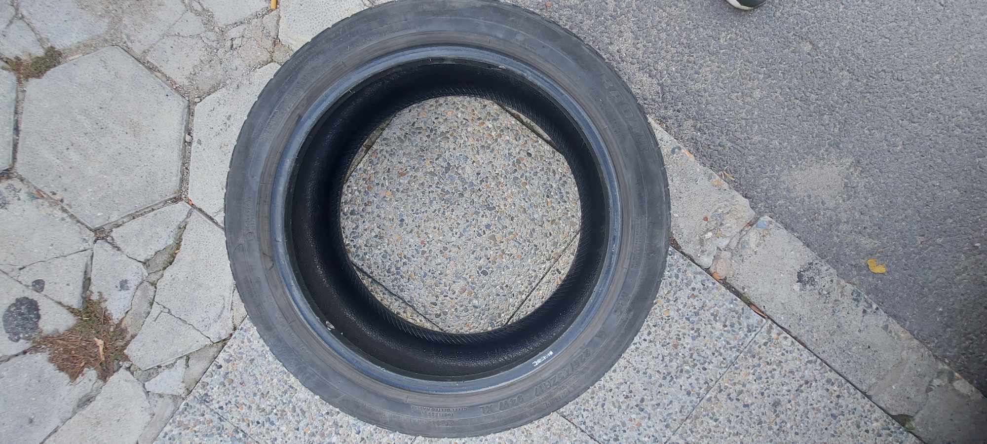Гуми 225/45/17 всесезонни