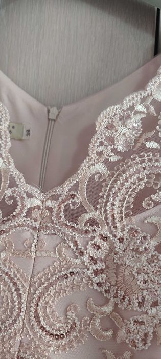 Rochie de vânzare 100 lei
