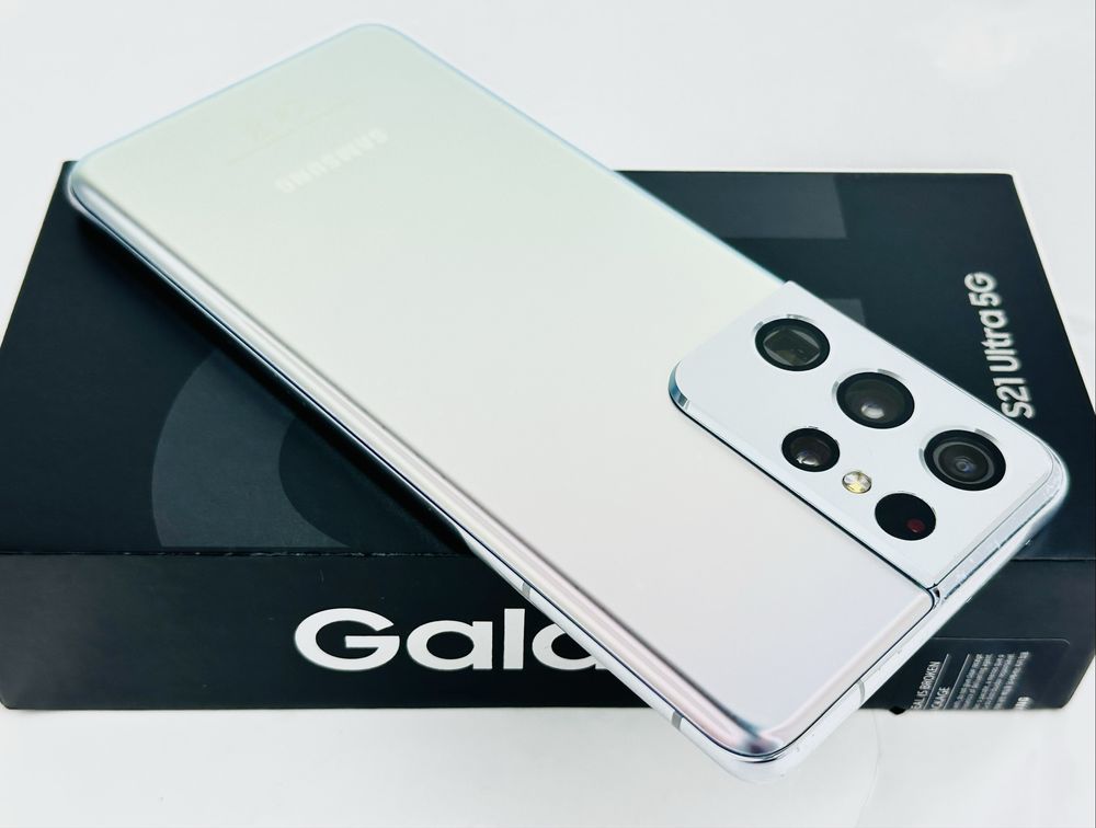 Samsung Galaxy S21 Ultra 5G 256GB 12RAM Silver Перфектен! Гаранция!