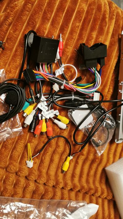 Wireless CarPlay / Android Auto 2G+64G –ford