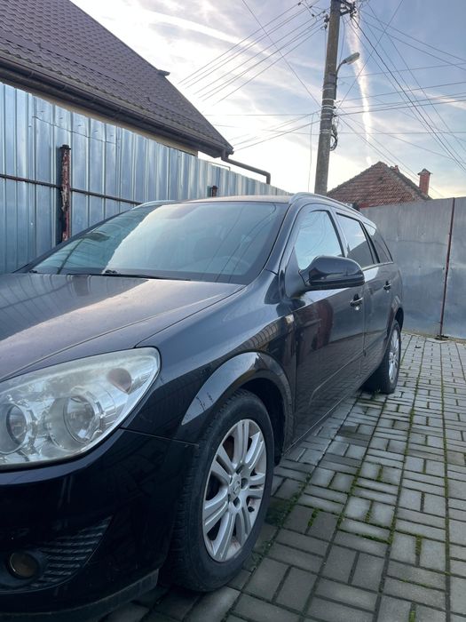 Masina Opel Astra Station