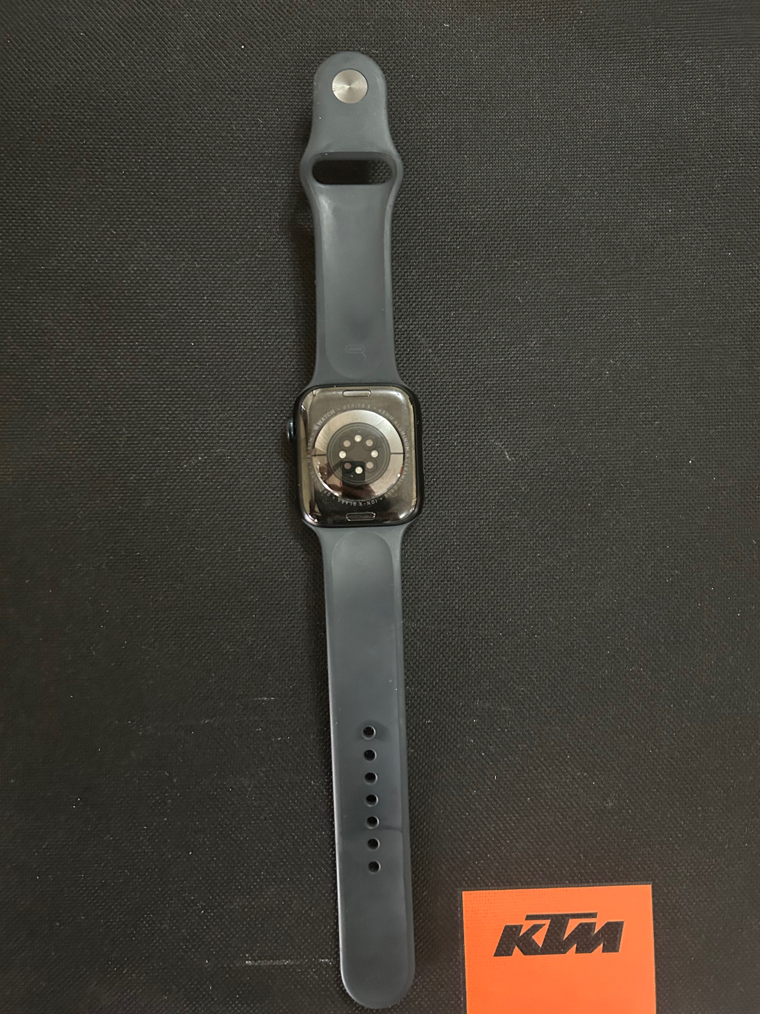 Apple Watch SERIES 9 45MM  (GPS+Cellular )