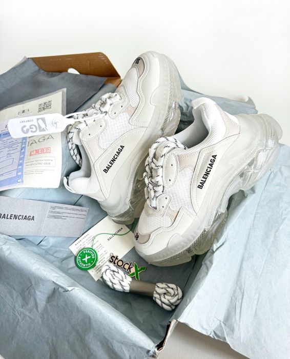 Balenciaga triple s