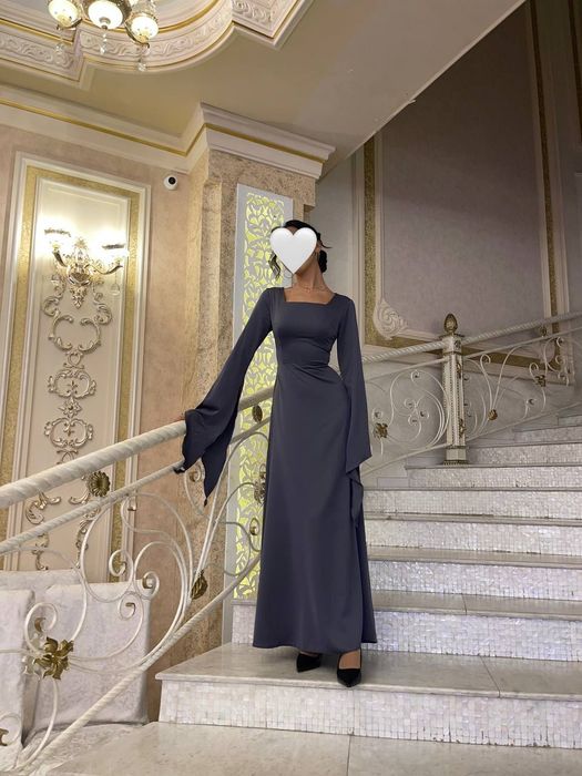 Элегантное вечернее платье с акцентом на талию 

Продаю стильное плать