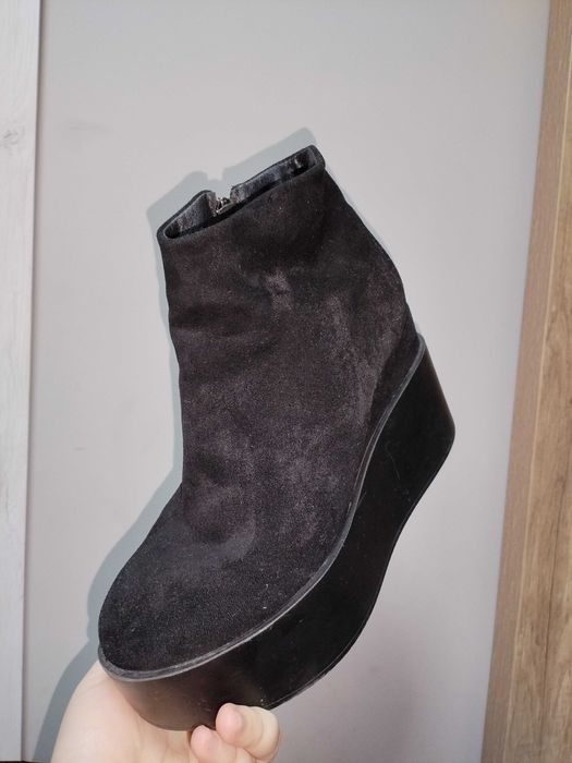 Ботинки женские!