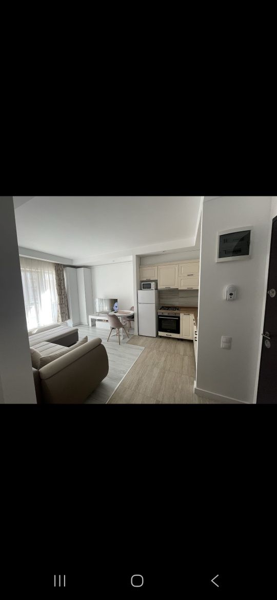 Propietar închiriez apartament în Cosmopolis