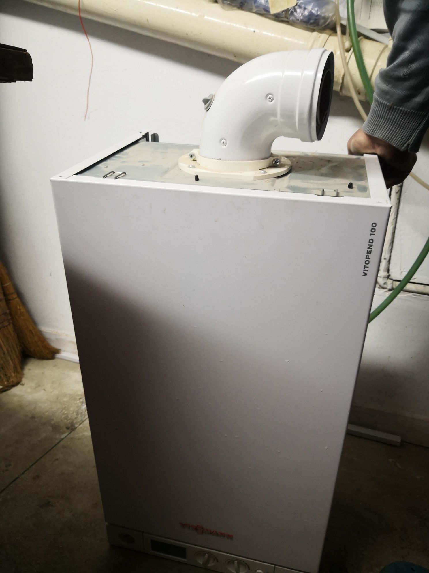 Centrala Viessmann Vitopend 100