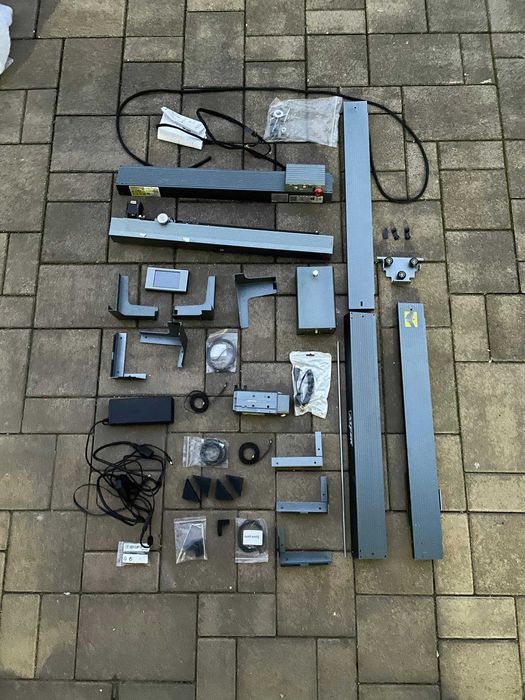 ATEZR V35 Plus 160W – Mașină laser gravură și tăiere CNC
