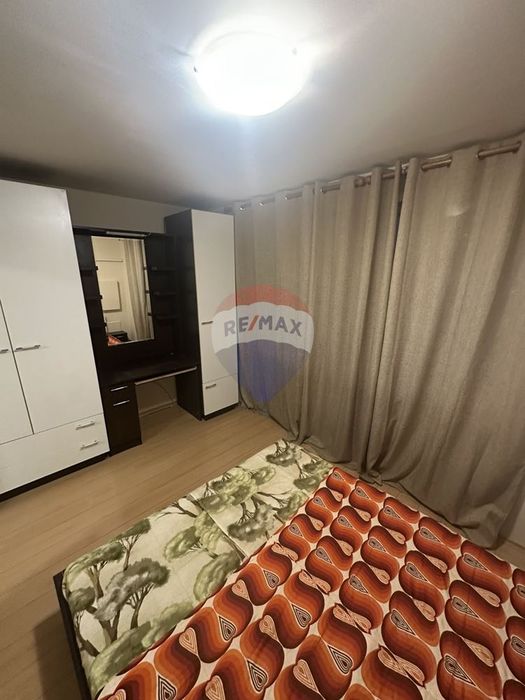 Дава се под наем Двустаен апартамент в Варна, Възраждане 3 - 56 кв.м за 331.5 € - Снимка #2