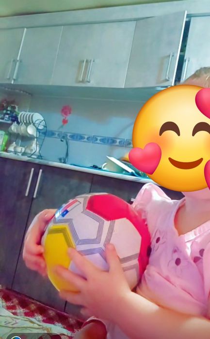 Продаётся  кухонный  мебель   срочно