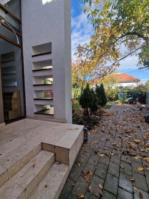 Casa de închiriat zona Bogdanesti