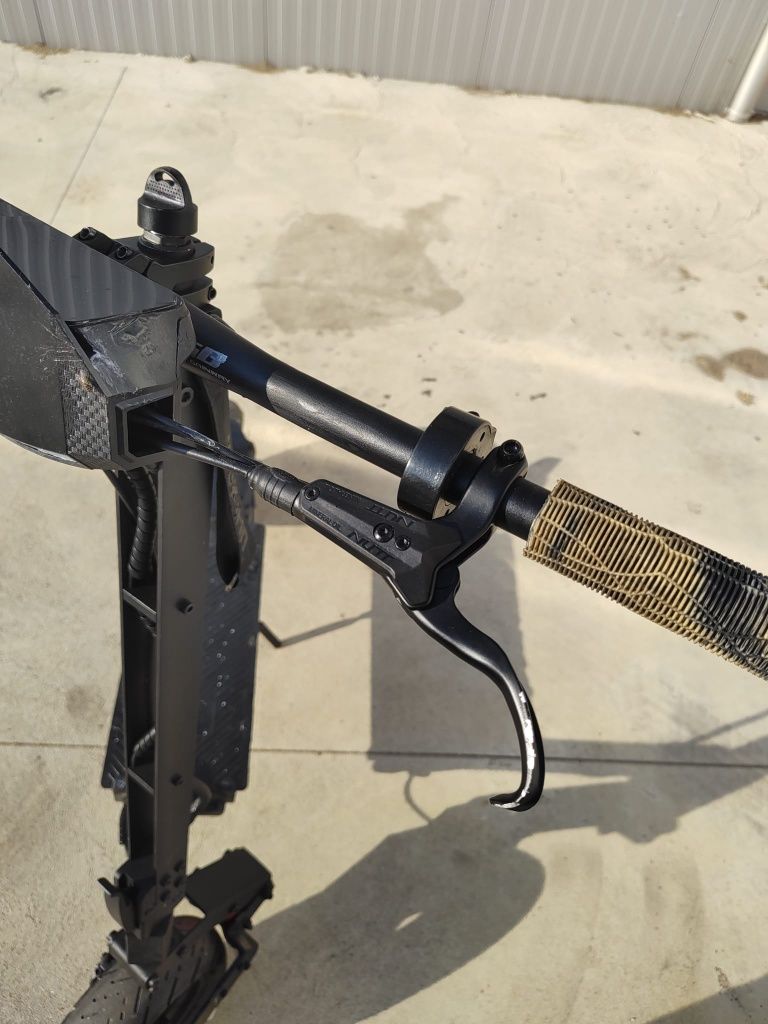електрическа тротинетка KUKIRIN G4 2000W