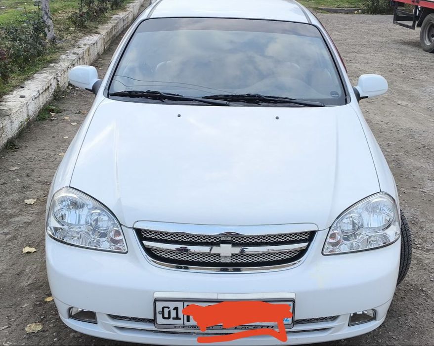 Ласетти 1.8 белый, мкп, 76800км, 2012 г.