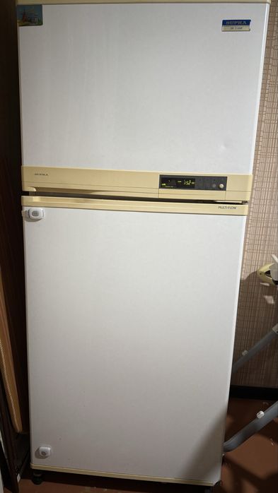 Продаётся холодильник