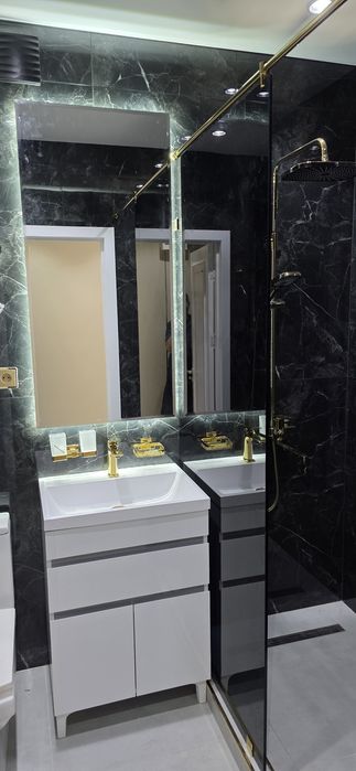 Своя 2 перед.в 3 комнатная/2/4 Кирпич 2/6 Эко базар