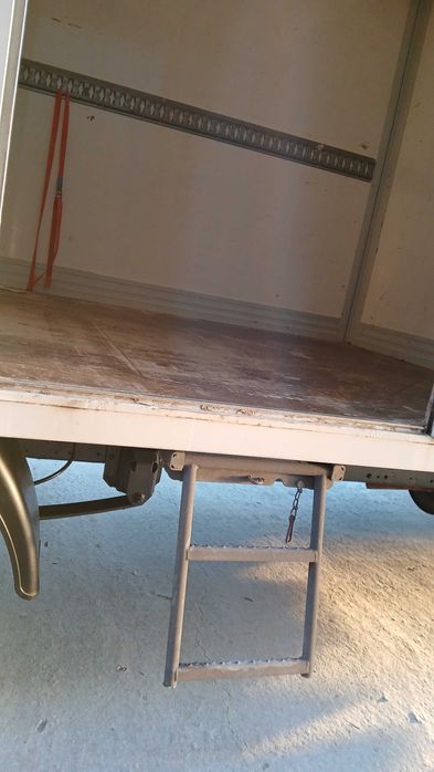 Камион фургон IVECO Daily 35S15