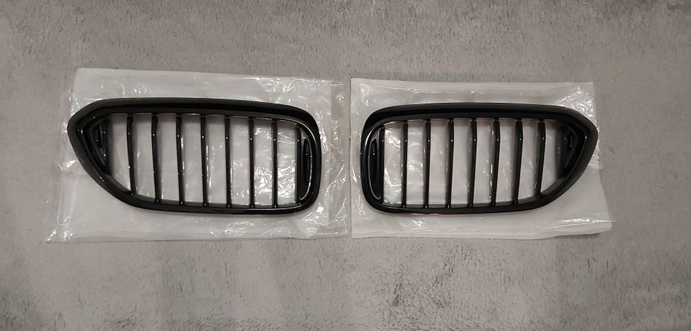 Тунинг бъбреци М  за BMW G30  Черен Гланц