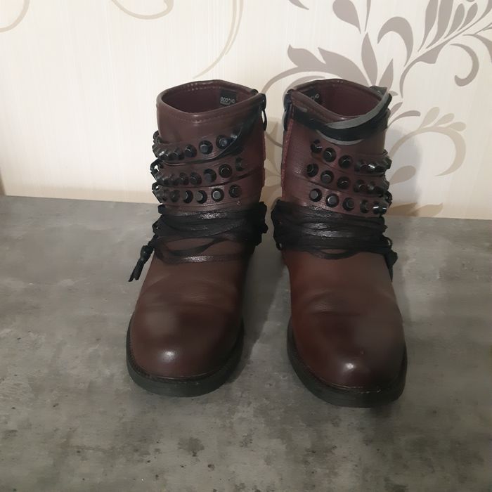 Vand cizme damă marimea 38