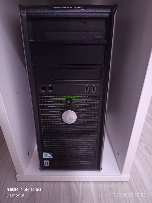 Laptop si calculator