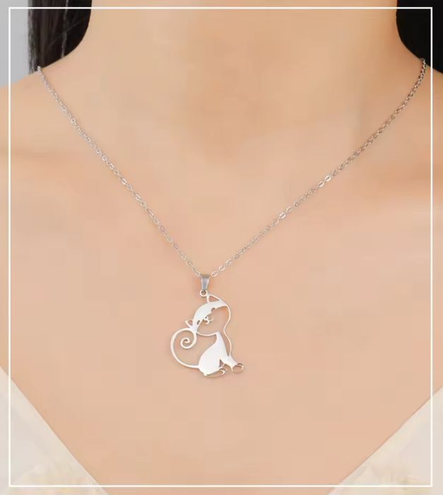 Дамско колие със синджирче