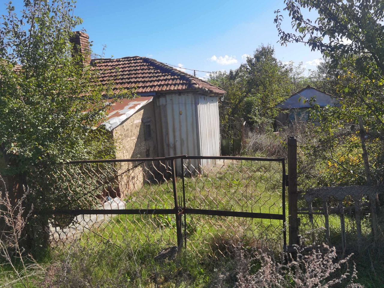 Продава се Къща в с. Божурово, Област Добрич - 120 кв.м за 77 €/кв.м - Снимка #11