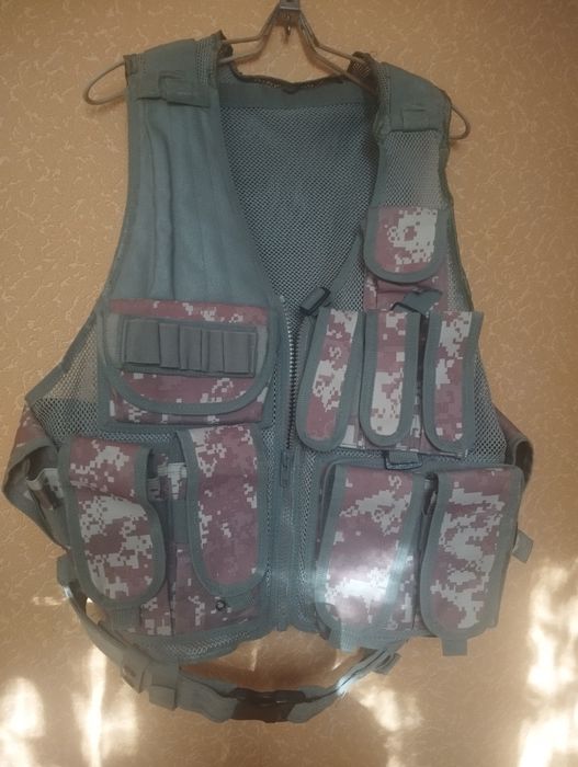 Продам разгрузочный жилет