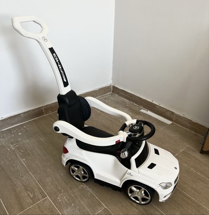 Машинка детская толокар