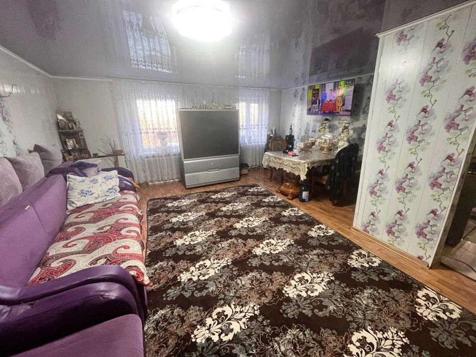 В продаже два жилых дома на одном участке в рабочем поселке