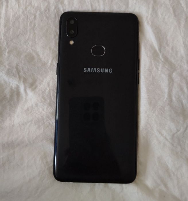Samsung A10s  в хорошем состоянии  без торга
