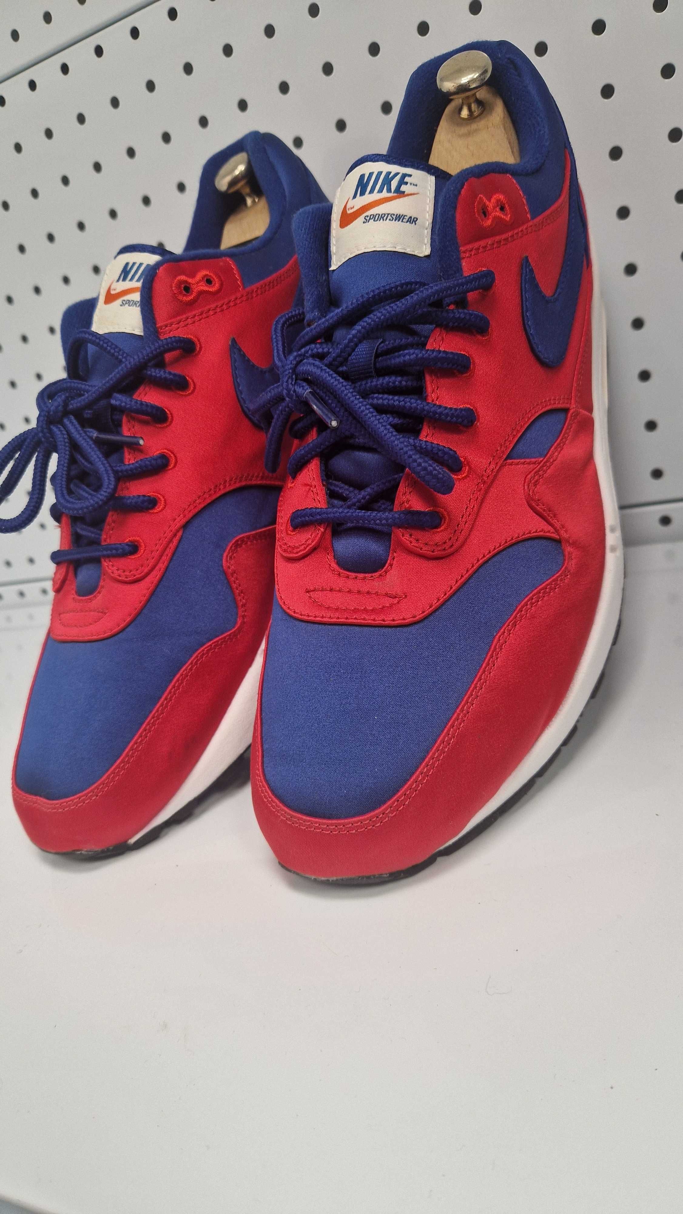 Оригинални мъжки маратонки- Nike Air Max 1 Satin