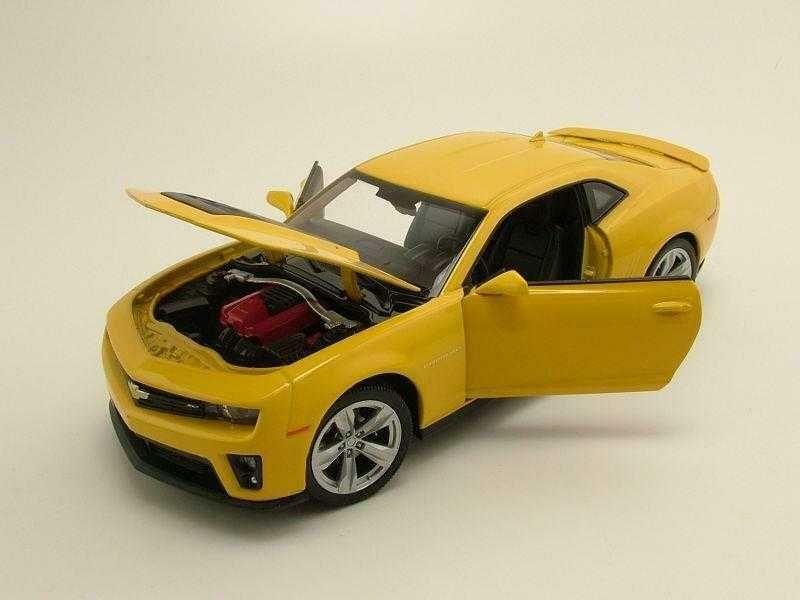 Macheta Chevrolet Camaro ZL1 2013 - Welly NEX 1/24