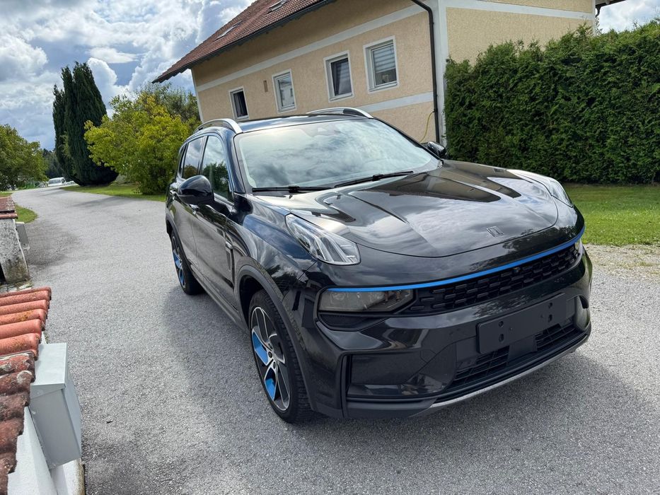 Lynk&Co 01 12/2022  Plug în Hybrid