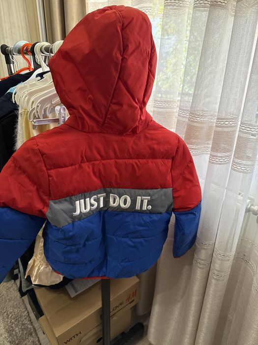 Детско яке Nike 7 г., H&M,