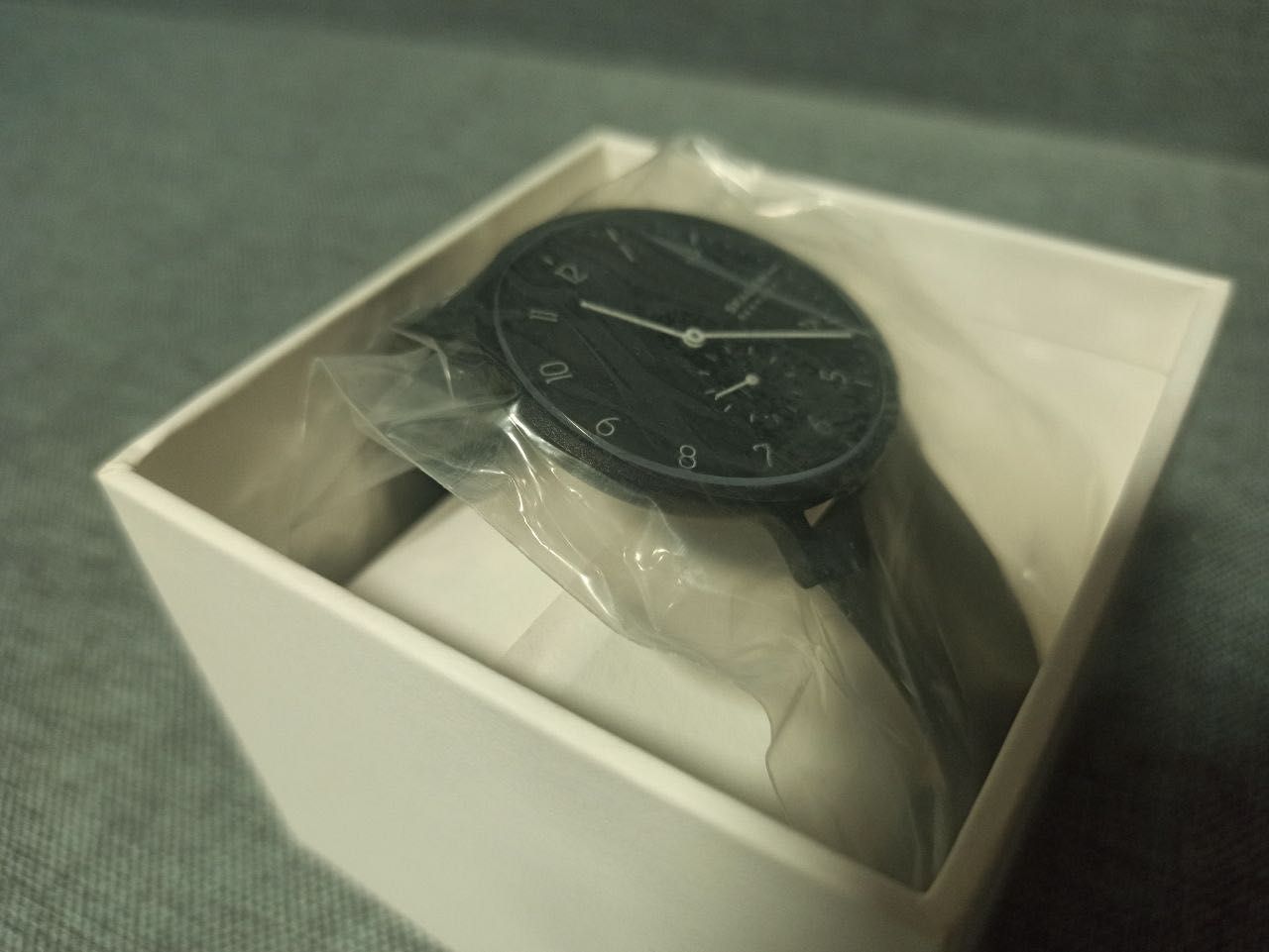 Стильные часы Skagen с силиконовым ремешком. Из США. Новое