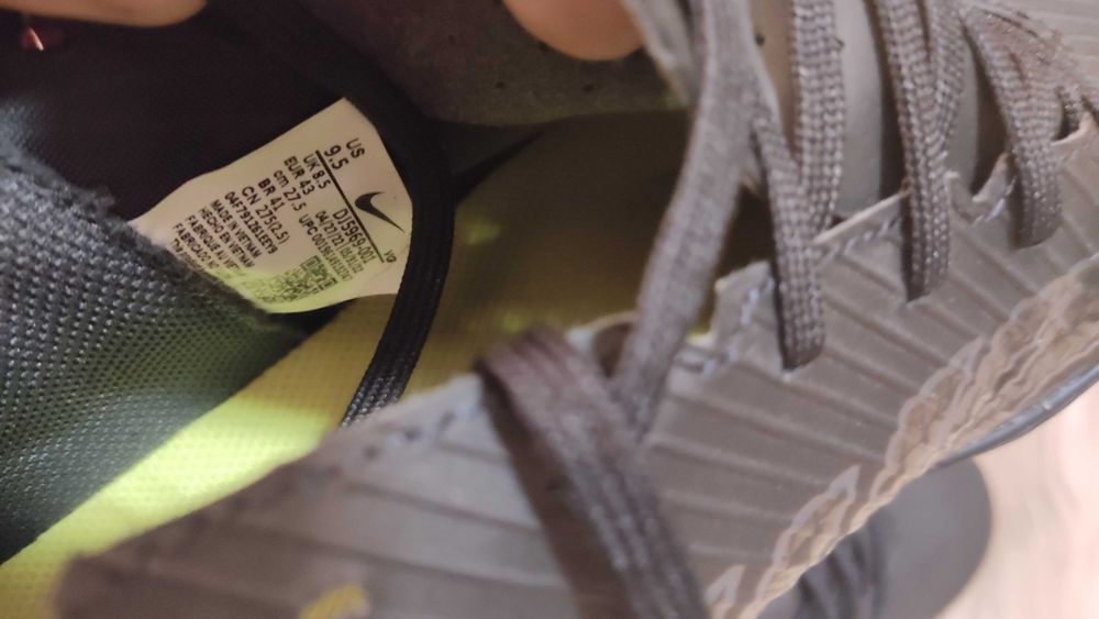 Маратонки Nike/ футболни обувки Nike/ обувки за футбол Nike