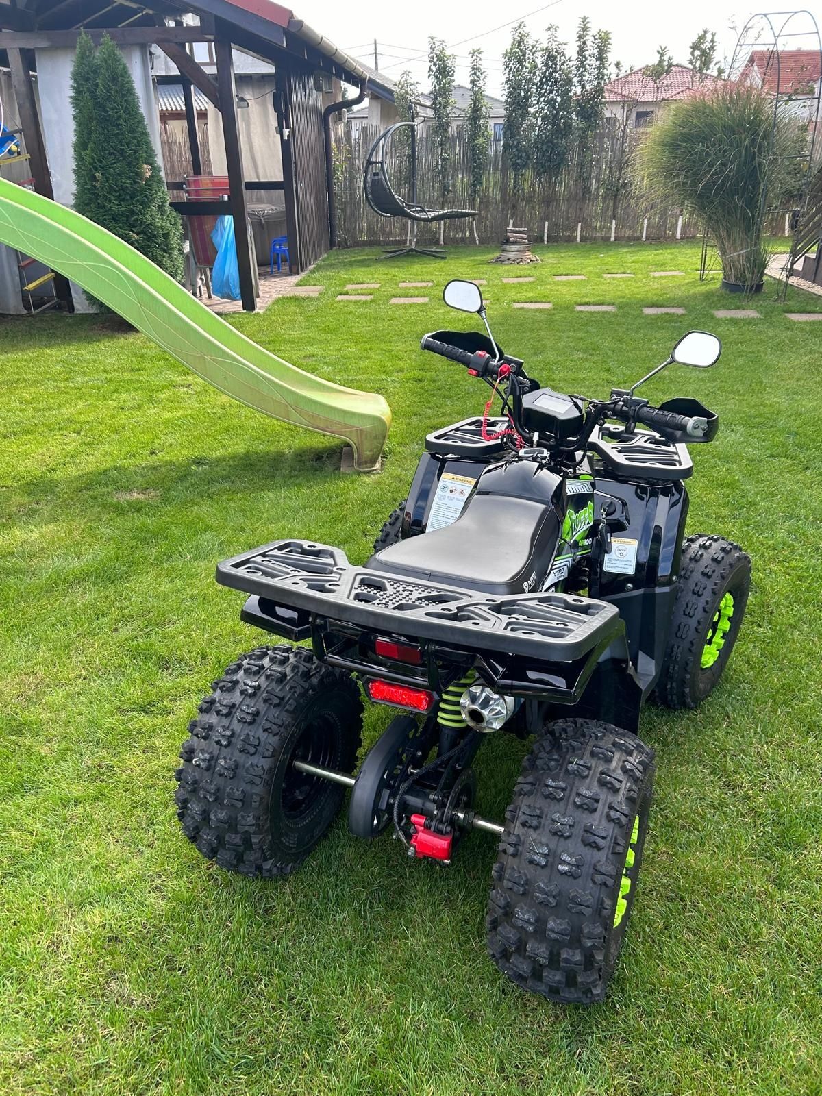 Vând ATV 125cp roți 8'' Benzina 4T