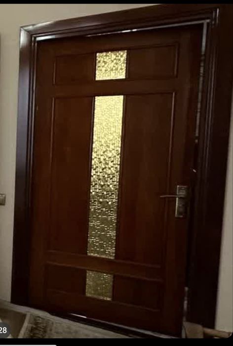 Продам двери и кух гаонитур и с сплиткой