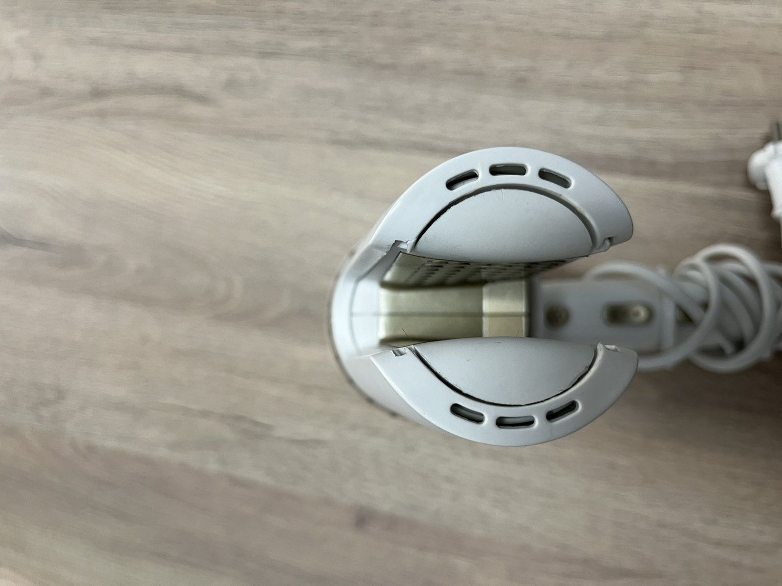 Сешоар за коса  Wellneo 2in1 Airpro, само пробван, стои в шкафа