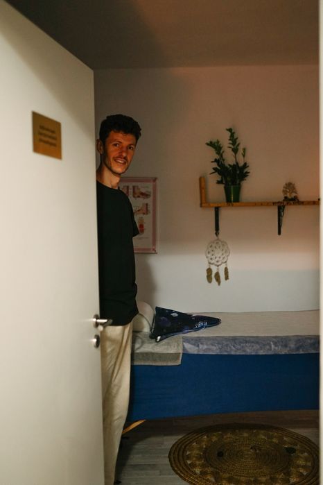 Reflexoterapie & Masaj Terapeutic – pentru când corpul spune „ajunge”