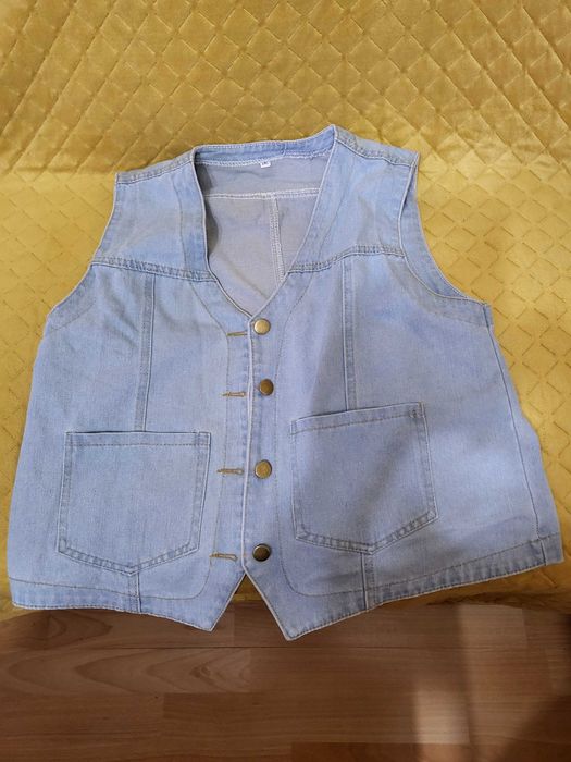 Vesta blue jeans denim 2XL nou nepurtat.