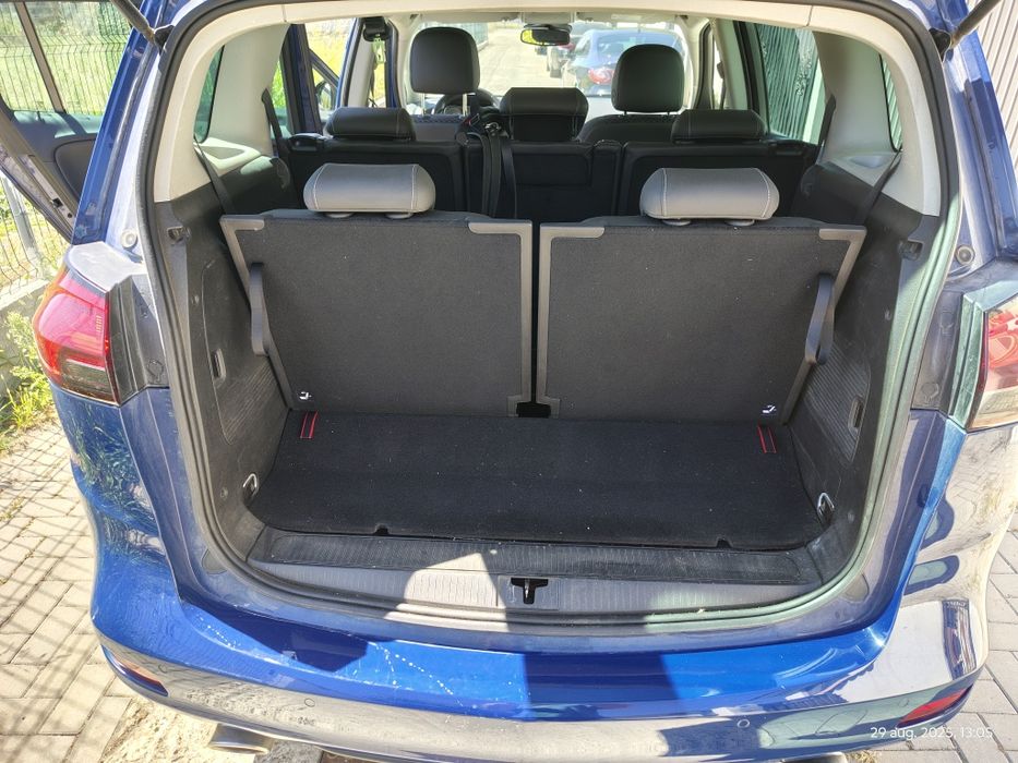 Opel Zafira Tourer ( 7 locuri )