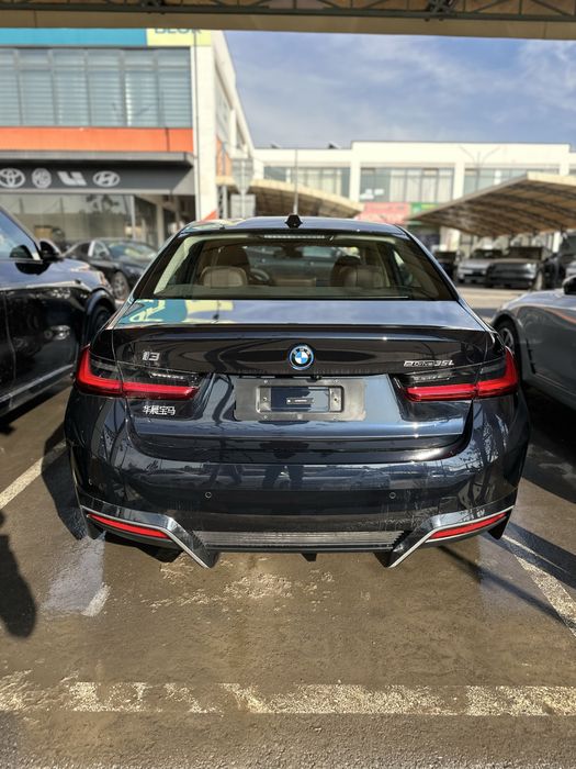 Bmw i3 35l 2025 restyling notarius